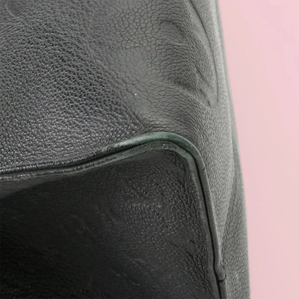 Louis Vuitton OnTheGo GM Tote in Monogram Giant Empreinte Leather